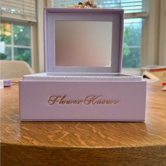 Makeup Set - Pink and Purple - Picture 9 of 10